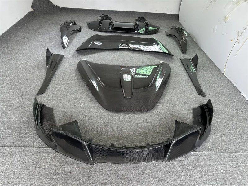 Vors Style Body Kit for  720S Bodykit Carbon Fiber Car Front Rear Lip Diffuser Side Fenders
